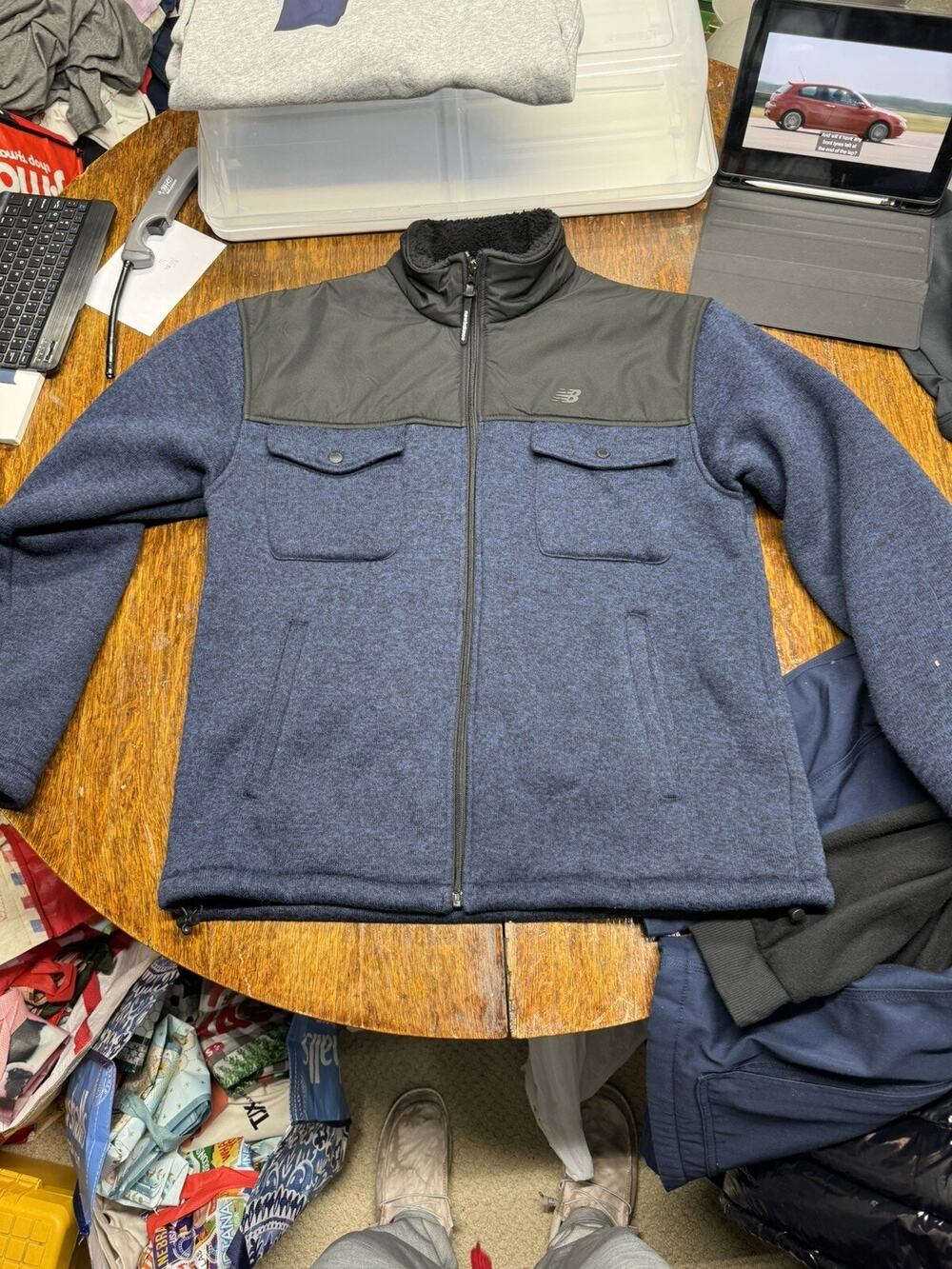 New Balance Full Zip Men's Size Medium Fleece Jacket Black Blue Outdoors